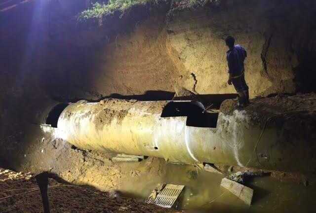 Đường ống nước sạch Sông Đà gặp sự cố lần thứ 20