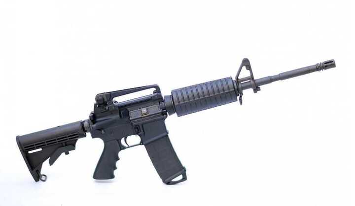 Vì sao những kẻ sát nhân hàng loạt chọn AR-15 là công cụ giết người?
