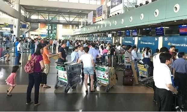 Sự cố thông tin Nội Bài, Tân Sơn Nhất: Ảnh hưởng đến làm thủ tục bay ra sao?