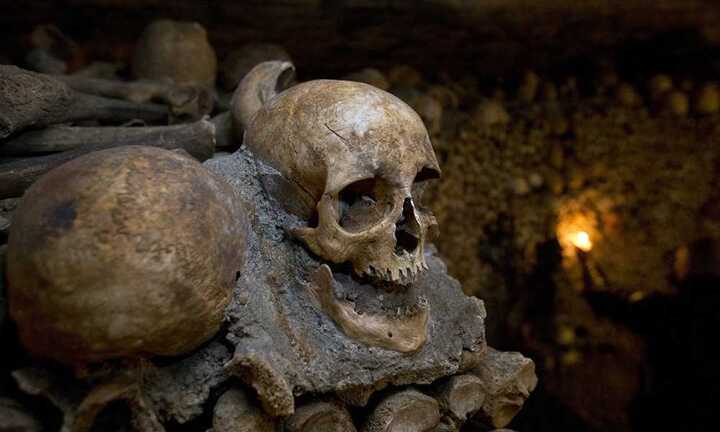 Khám phá bên trong công trình ngầm chất đầy đầu lâu ở Paris