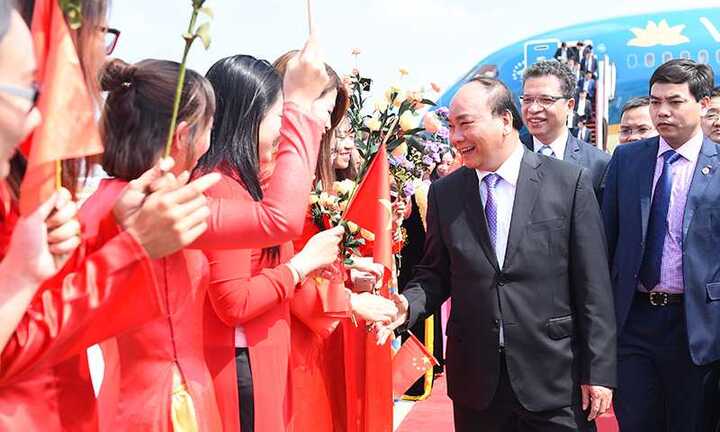 Thủ tướng gặp gỡ thân nhân cựu cố vấn Trung Quốc từng giúp đỡ Việt Nam