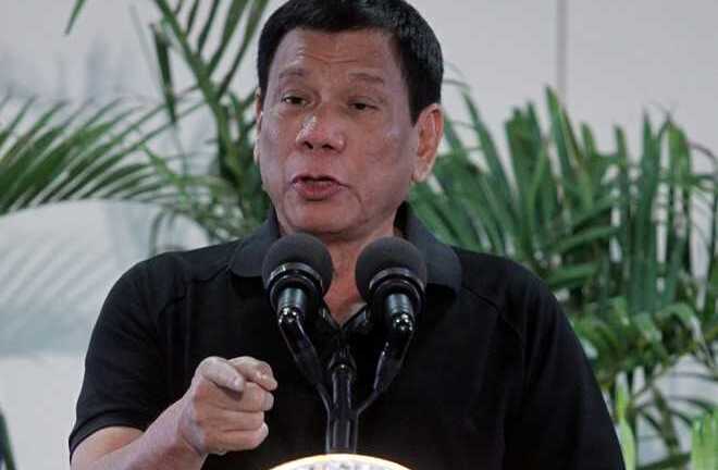 Tổng thống Philippines so sánh giết 3 triệu người như Hitler