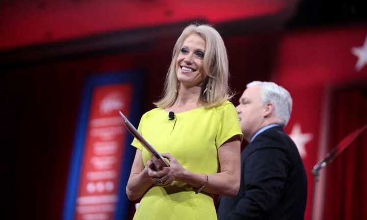 'Tướng tranh cử' của Trump tiết lộ các cuộc điện thoại với Tổng thống Obama, bà Clinton