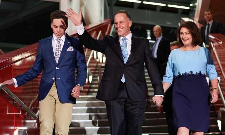 Thủ tướng New Zealand từ chức theo mong muốn của vợ