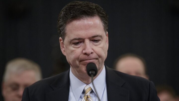 Tổng thống Trump sa thải Giám đốc FBI James Comey