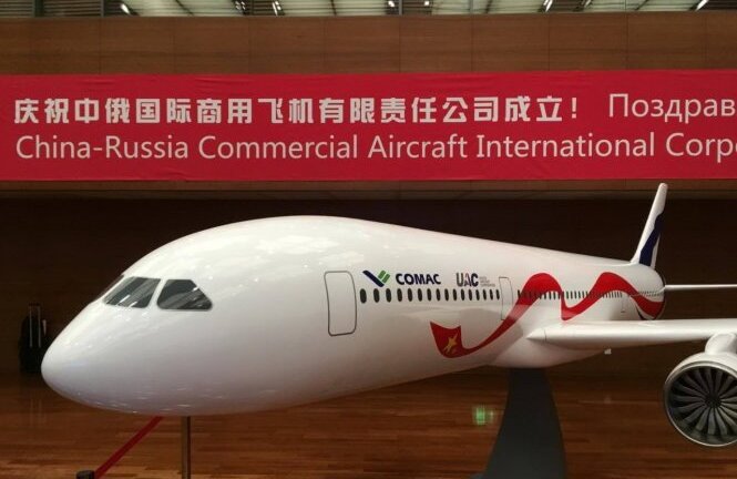 Trung Quốc và Nga bắt tay làm máy bay dân dụng