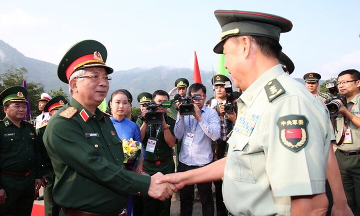 Bắt đầu giao lưu hữu nghị quốc phòng biên giới Việt-Trung lần thứ 4