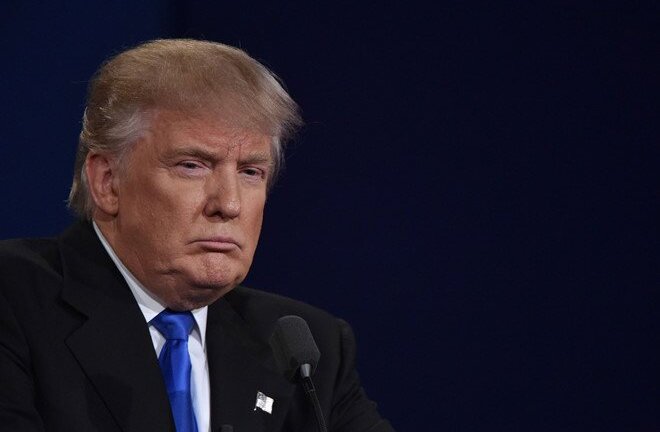 Tỷ lệ ủng hộ ông Trump xuống mức thấp kỷ lục sau 9 tháng