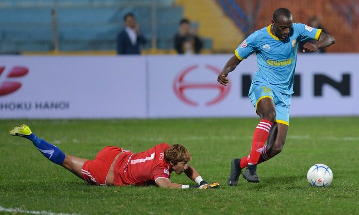 Mưa bàn thắng trên sân Hàng Đẫy trong trận mở màn Mekong Cup 2017