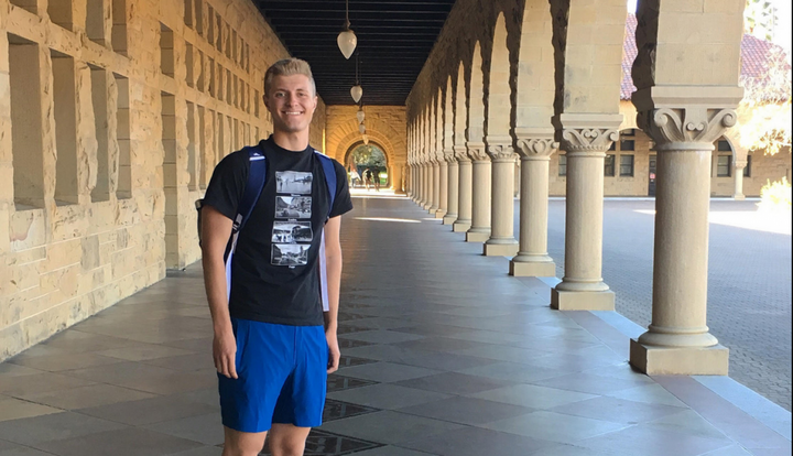 Nam sinh Mỹ đỗ 12 trường danh tiếng đón Tết Việt tại Stanford