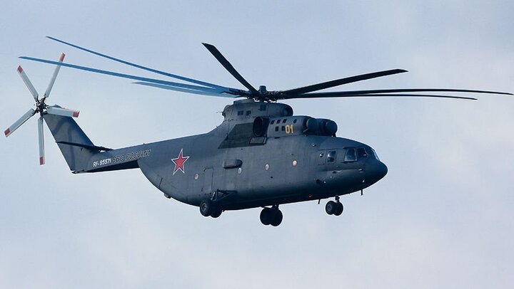 Video: Ngoạn mục cảnh 'lực sỹ bay' Mi-26 chở Su-27 nặng 15 tấn