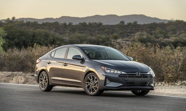 10 mẫu xe bán chạy nhất tại Mỹ năm 2018