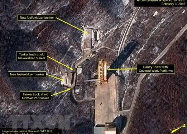 Chuyên gia lý giải động cơ khôi phục một phần bãi phóng tên lửa tầm xa của Triều Tiên