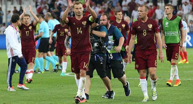 Tuyển Nga có thể bị đuổi khỏi Euro 2016 bất cứ lúc nào