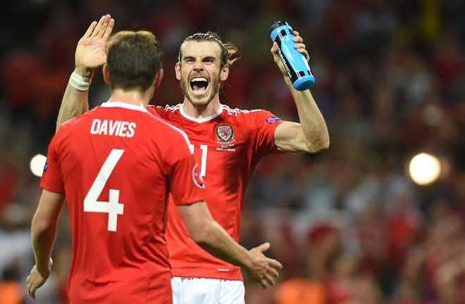 Ronaldo, Messi nên bắt đầu sợ Gareth Bale