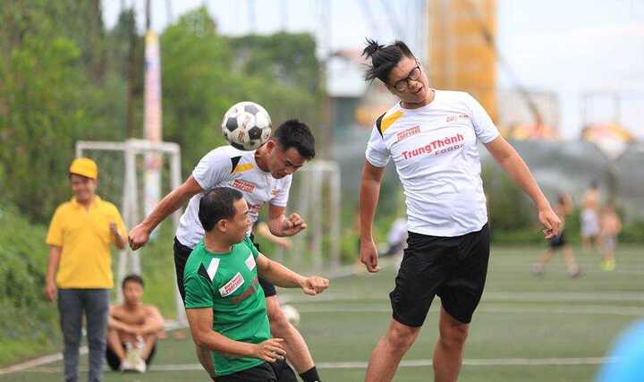 Báo điện tử VTC News vô địch Giải bóng đá Cúp Trung Thành 2016