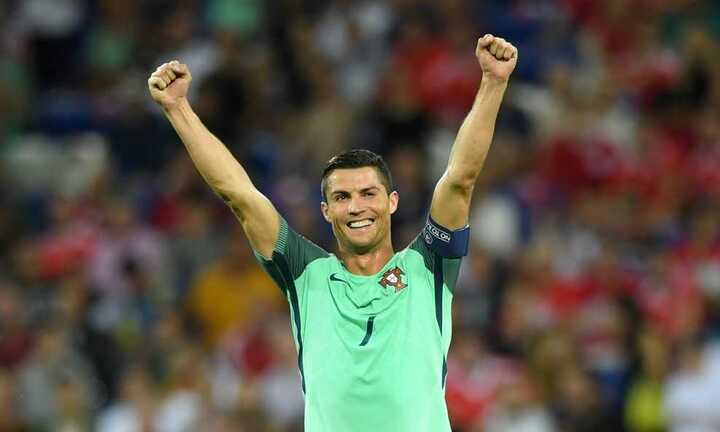 Ronaldo lập đại công, Bồ Đào Nha vào chung kết Euro 2016