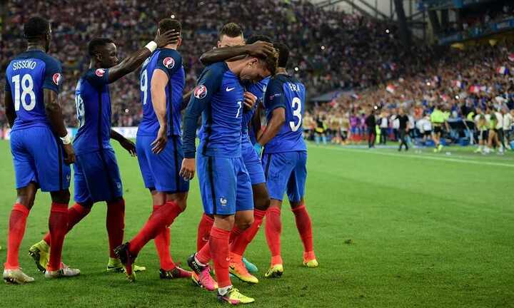 Xem lại quả 11m khiến người Đức cay đắng bại trận