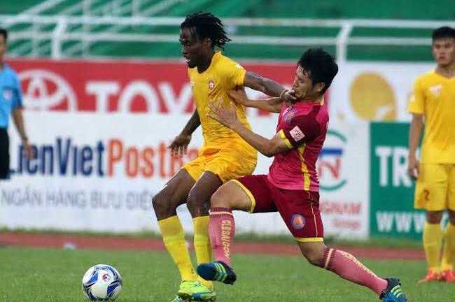VPF mời an ninh lên khán đài soi tiêu cực V-League