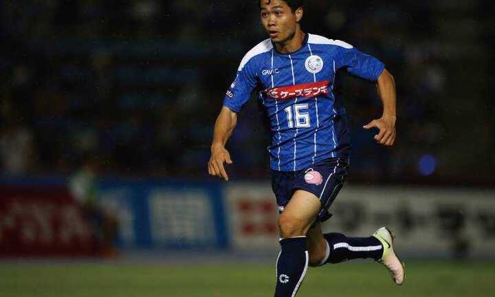 VIDEO: Công Phượng đá 10 phút, Tuấn Anh miệt mài học tiếng Nhật