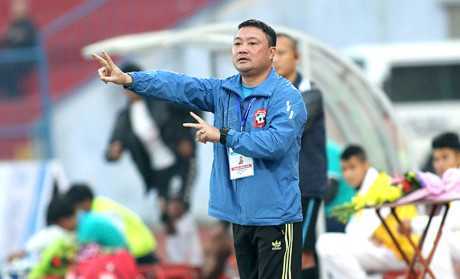 HLV Trương Việt Hoàng xin lỗi CĐV Hải Phòng