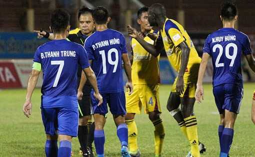 VPF quyết không cho đá lại trận Sanna Khánh Hòa vs QNK Quảng Nam