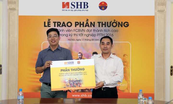 CĐV Barca tại Việt Nam có thêm quà đặc biệt