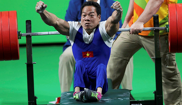 Lê Văn Công: Vợ đẹp, con ngoan, nhà 500m² và mộng tỉ phú trong tầm tay