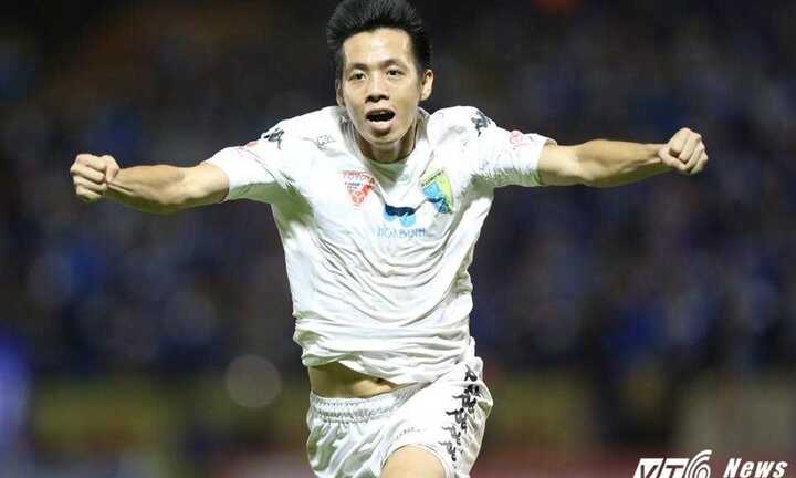 Nghẹt thở hạ Than Quảng Ninh, Hà Nội T&T dẫn đầu cuộc đua vô địch