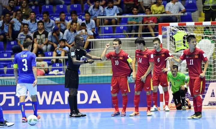 Xem lại câu chuyện thần tiên của tuyển Futsal Việt Nam