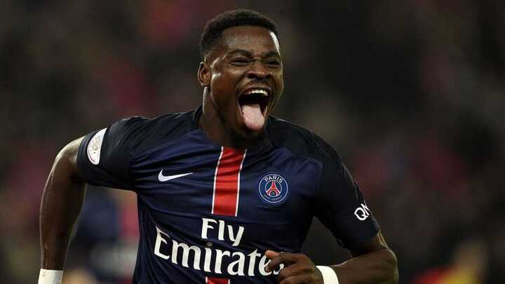 Đánh cảnh sát nhập viện, sao PSG vào tù