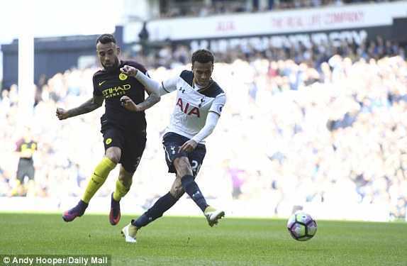 Thua tâm phục Tottenham, Man City đứt mạch toàn thắng