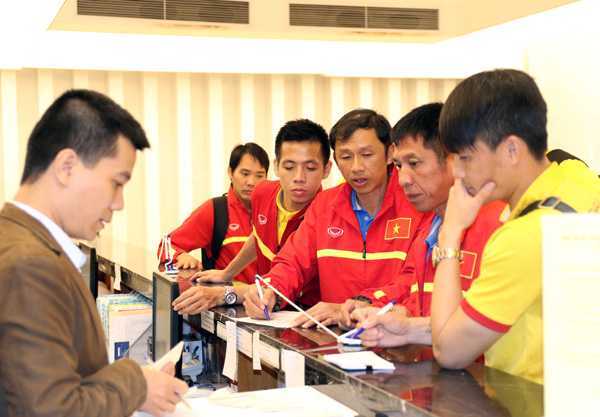 Tuyển Việt Nam về nước, chuẩn bị đấu Indonesia