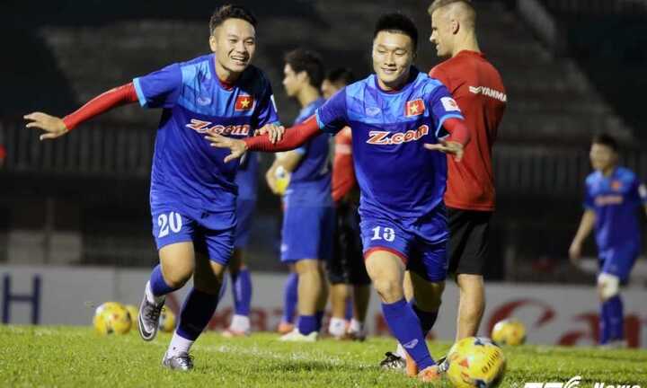 AFF Cup 2016: Cầu thủ Việt Nam có 20 USD tiền tiêu vặt mỗi ngày
