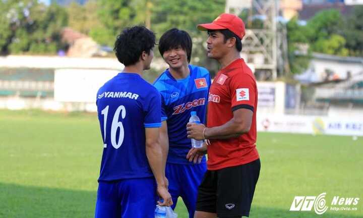 Tuấn Anh chấn thương nặng, tuyển Việt Nam nên tính thế nào?