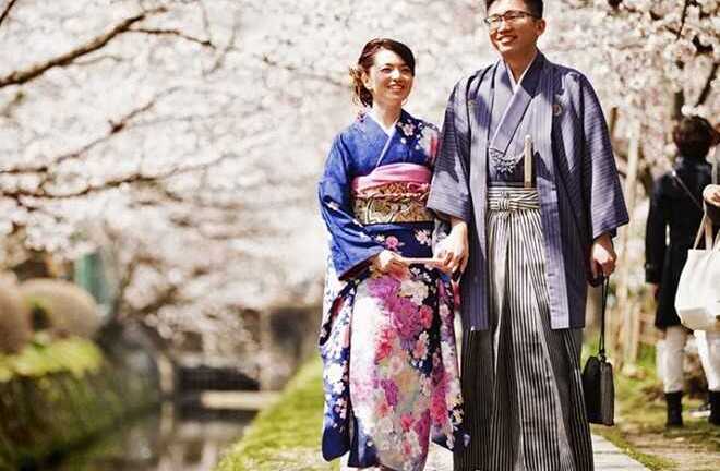 Giới trẻ Nhật rộ trào lưu kết hôn với bạn thân