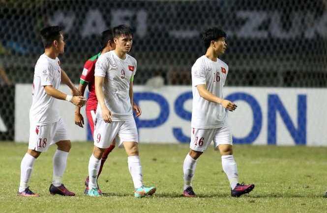AFF Cup 2016: Bầu Đức thắng, thua thế nào?