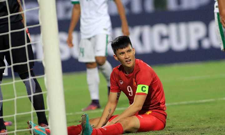 Công Vinh: Từng mất tất cả, nhiều người quay lưng