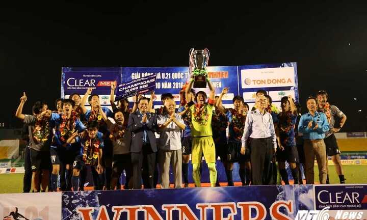 Thắng U21 Thái Lan, U21 Yokohama vô địch U21 Quốc tế 2016