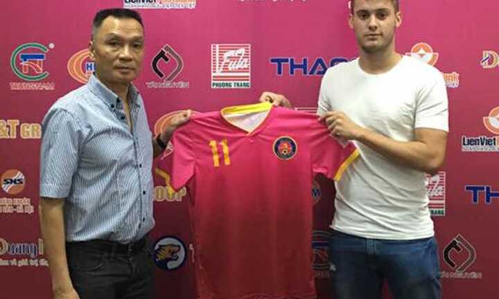 Công Vinh muốn dùng phòng thay đồ mới trong trận derby TP.HCM