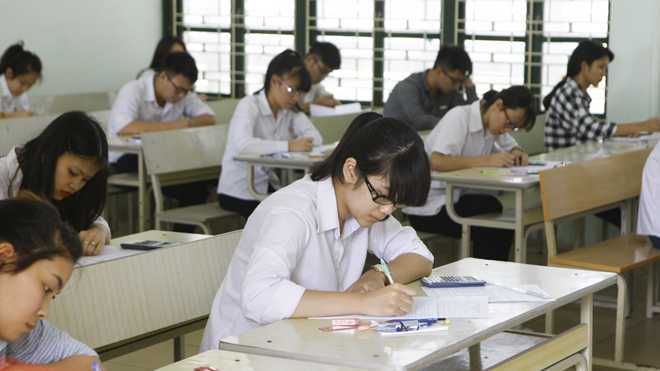 Đề thi THPT quốc gia thử nghiệm: Toán hay, Văn và Vật lý khó