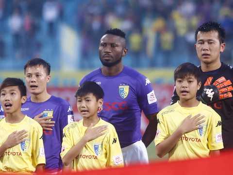 Hoàng Vũ Samson trắng án và vấn đề niềm tin của bóng đá Việt Nam