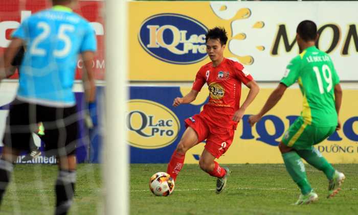 Trực tiếp HAGL vs XSKT Cần Thơ: Công Phượng lập cú đúp