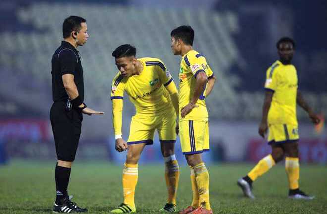 Trưởng ban trọng tài VFF: Trọng tài Việt sai một chút là có thể bị quy kết