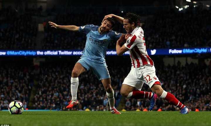 Video kết quả Man City vs Stoke: Man City lỡ cơ hội lên nhì bảng