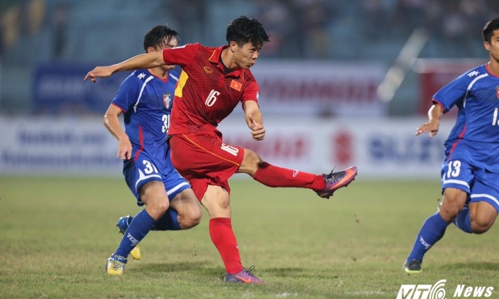 HLV Hữu Thắng: 'Công Phượng đã ghi bàn thắng siêu phẩm'