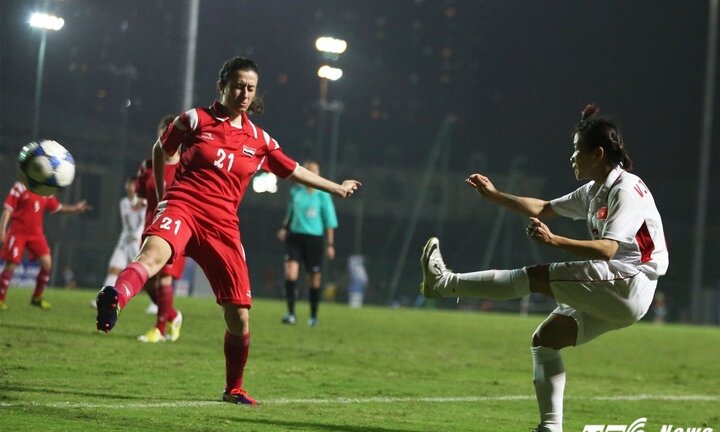 Tuyển nữ Việt Nam thắng Syria 11-0 là tôn trọng đối thủ