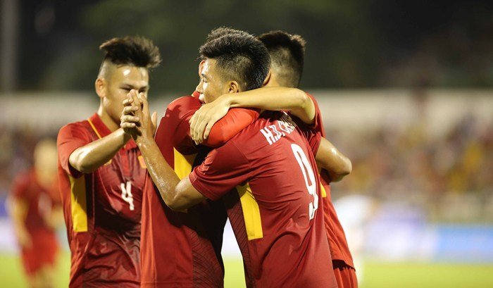 U20 Việt Nam đá World Cup U20: Ngược nắng, ngược gió thành người hùng