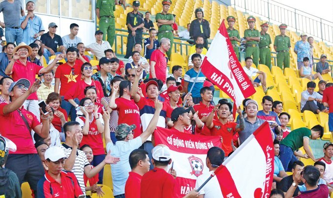 Ban Kỷ luật VFF phạt CĐV Hải Phòng: Những người thích đùa