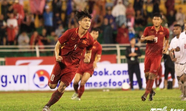 BLV Quang Huy: HLV Hữu Thắng sẽ khó xử với Xuân Trường